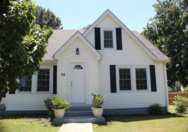 5th image of 114 Oak St, Mc Minnville, TN 37110 | MLS# 3247857