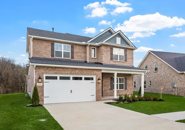 Photo 2 of Single family home for sale at 816 Hillock Trace, Lebanon, TN 37087 | MLS# 3247506 | Listing updated on 2026-10-05