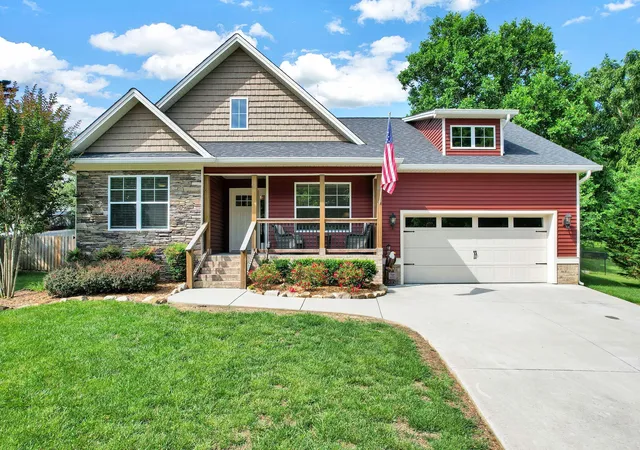 Photo 1 of Single family home for sale at 1302 Blythe Fry Pl Ne, Cleveland, TN 37312 | MLS# 3259981 | Listing updated on 2026-09-14