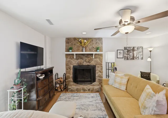Photo 3 of Townhouse for sale at 112 Lake Forest Ct, Nashville, TN 37217 | MLS# 3247177 | Listing updated on 2026-09-13