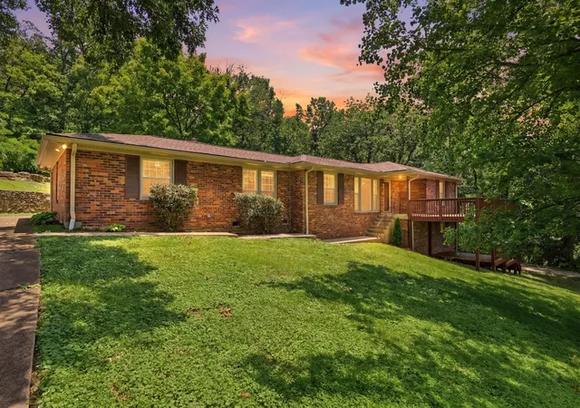 Homes for sale in Madison, TN | 600 Vanoke Dr, Madison, TN 37115 | MLS# 3247190