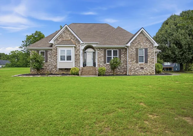 Homes for sale in Fort Oglethorpe, GA | 301 Dogwood Lane, Fort Oglethorpe, GA 30742 | MLS# 3247194