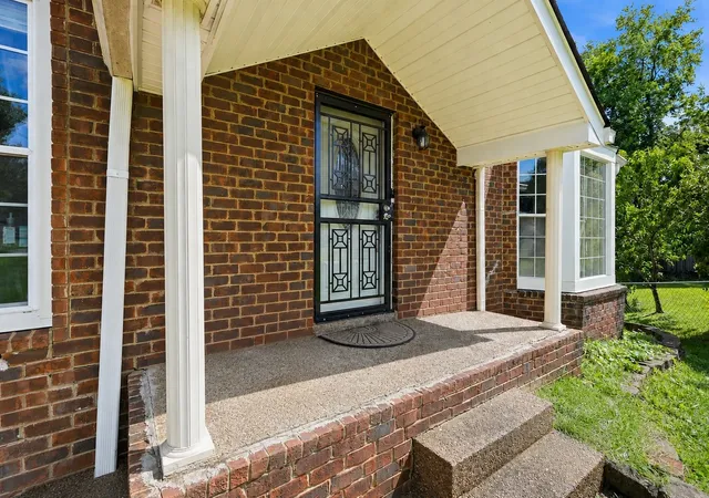 Photo 3 of Single family home for sale at 4824 Blue Springs Dr, Nashville, TN 37211 | MLS# 3248448 | Listing updated on 2026-08-20