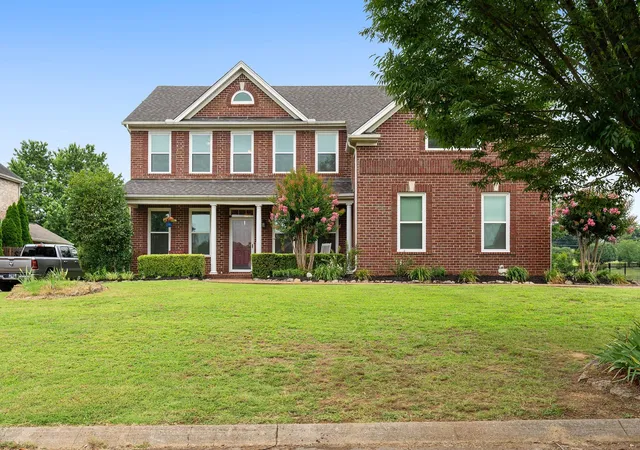 2nd image of 111 Camp Creek Cir, Hendersonville, TN 37075 | MLS# 3248259