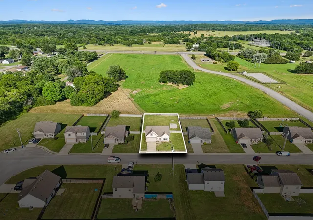 Homes for sale in Christiana, TN | 212 Ralen Ave, Christiana, TN 37037 | MLS# 3247795