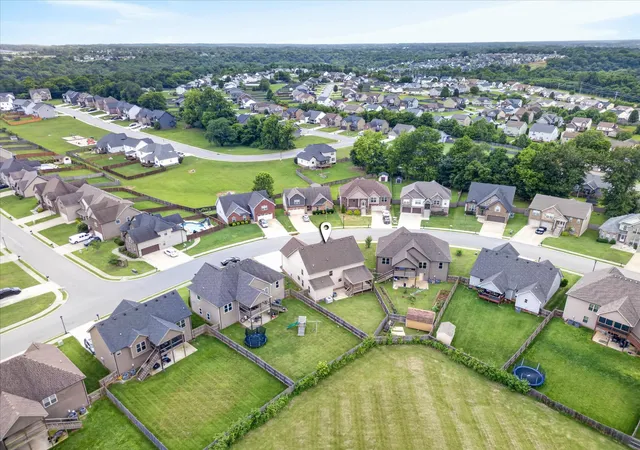 43rd image of 1013 Garner Hills Dr, Clarksville, TN 37042 | MLS# 3251574
