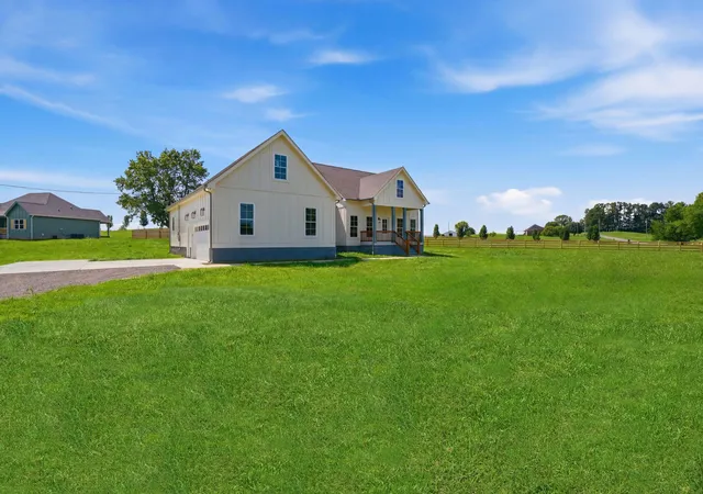 3rd image of 2143 Sims Road, Shelbyville, TN 37160 | MLS# 3247775