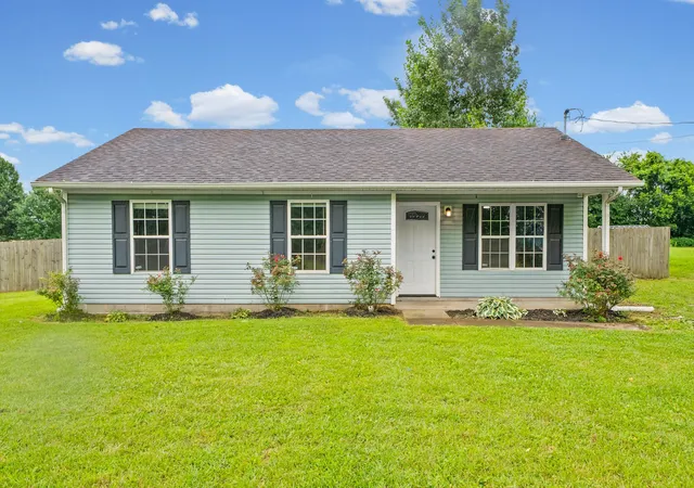 Homes for sale in Oak Grove, KY | 301 Bumpus Mill Rd, Oak Grove, KY 42262 | MLS# 3247720