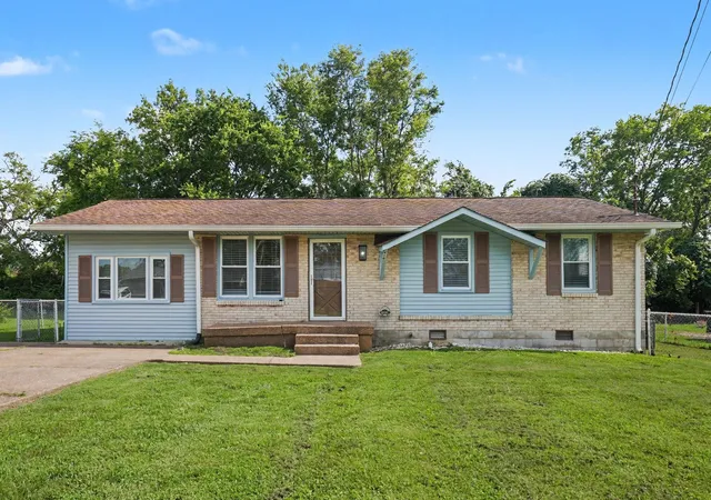 2nd image of 416 Lealand Ln, Lebanon, TN 37087 | MLS# 3305107