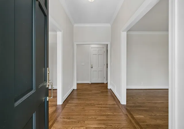 2nd image of 6004 Hillsboro Pike, Nashville, TN 37215 | MLS# 3286187