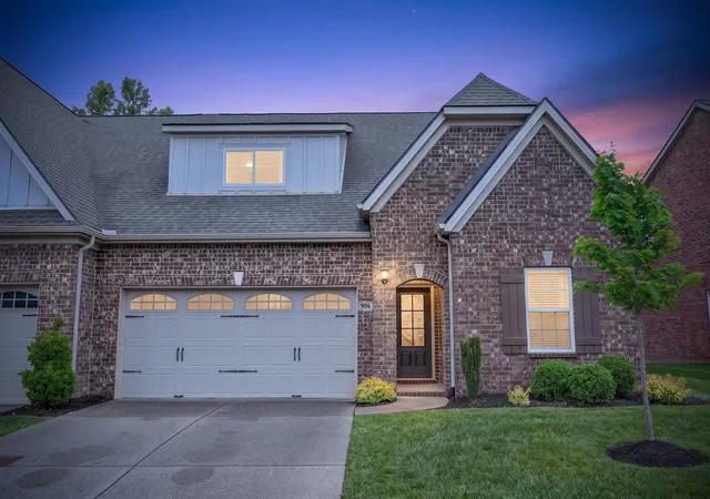 Photo 1 of Single family home for sale at 906 Meadowcrest Way, Lebanon, TN 37090 | MLS# 3250361 | Listing updated on 2026-09-28