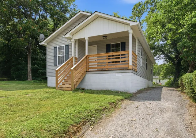 2nd image of 103 Hall St, Hartsville, TN 37074 | MLS# 3269995