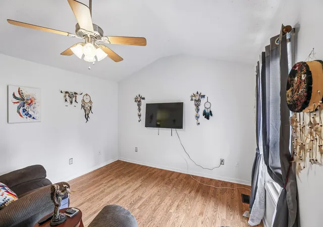 4th image of 310 Redbud Ln, Unionville, TN 37180 | MLS# 3247308