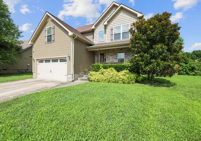 Photo 2 of Single family home for sale at 1928 Bell Chase Way, Clarksville, TN 37040 | MLS# 3304127 | Listing updated on 2026-10-19