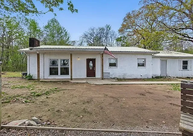 Homes for sale in Kelso, TN | 12 Dukes Ln, Kelso, TN 37348 | MLS# 3248542