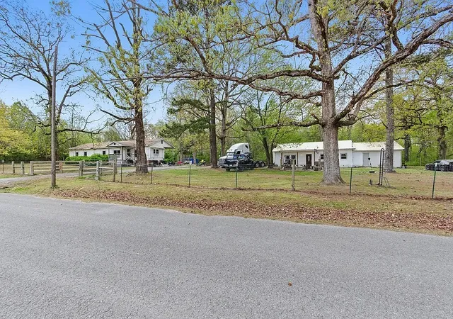 Homes for sale in Kelso, TN | 12 Dukes Ln, Kelso, TN 37348 | MLS# 3248542