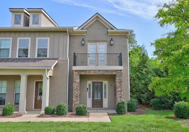1st image of 315 E Clark Blvd #J, Murfreesboro, TN 37130 | MLS# 3248228
