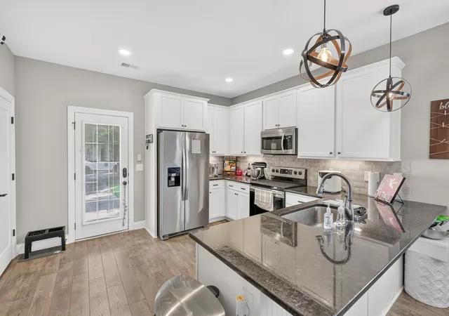 4th image of 315 E Clark Blvd #J, Murfreesboro, TN 37130 | MLS# 3248228