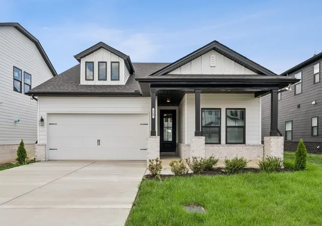 Photo 1 of Sale Pending at 207 Conger Dr, Lebanon, TN 37087 | MLS# 3247383 | Listing updated on 2026-07-21