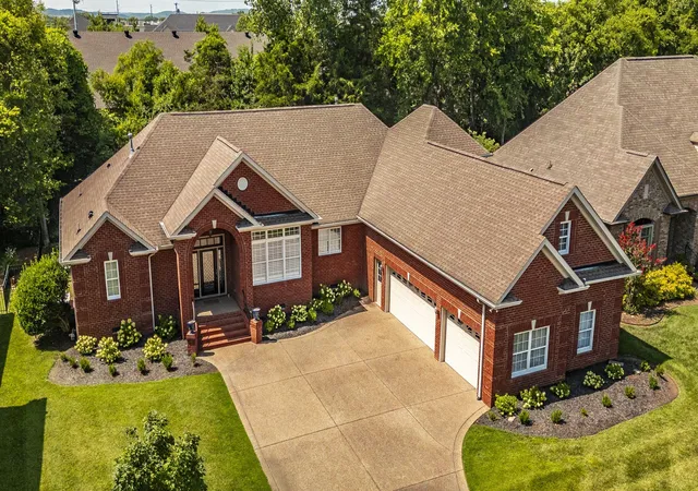 1st image of 138 Saranac Trl, Hendersonville, TN 37075 | MLS# 3251043