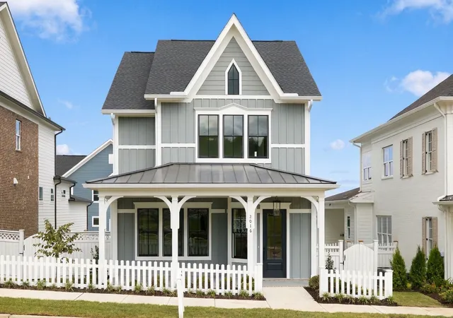Photo 1 of Sale Pending at 2016 Stonewater Blvd, Franklin, TN 37064 | MLS# 3247417 | Listing updated on 2026-10-06