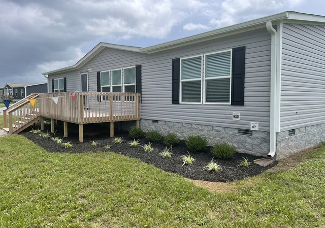 2nd image of 943 Hwy 64 West, Lawrenceburg, TN 38464 | MLS# 3255055