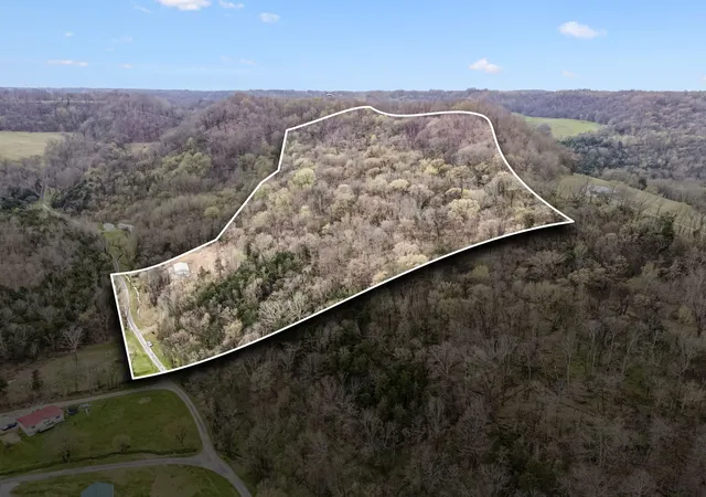Homes for sale in Elmwood, TN | 18 York Ln, Elmwood, TN 38560 | MLS# 3248570