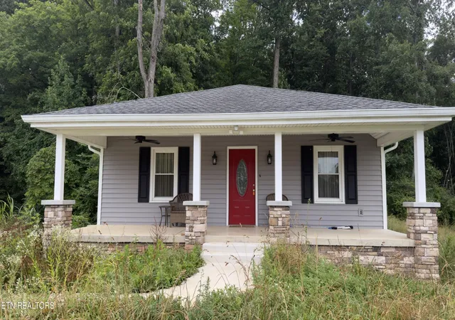 Homes for sale in Maryville, TN | 2662 Louisville Rd, Maryville, TN 37801 | MLS# 3247460