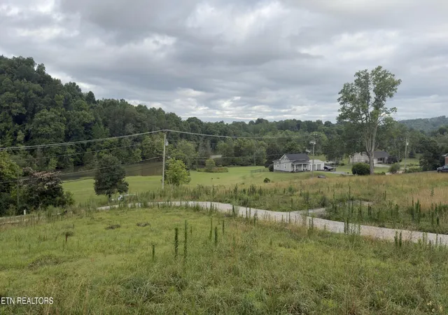 Homes for sale in Maryville, TN | 2662 Louisville Rd, Maryville, TN 37801 | MLS# 3247460