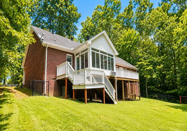 2nd image of 330 Fire Lake Dr, Manchester, TN 37355 | MLS# 3319765