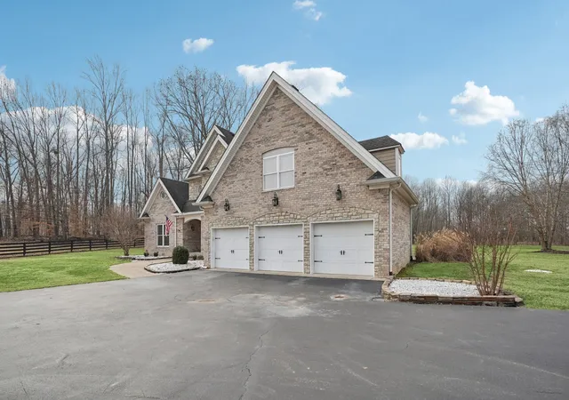 Homes for sale in Alvaton, KY | 113 Timber Ridge Ct, Alvaton, KY 42122 | MLS# 3252134