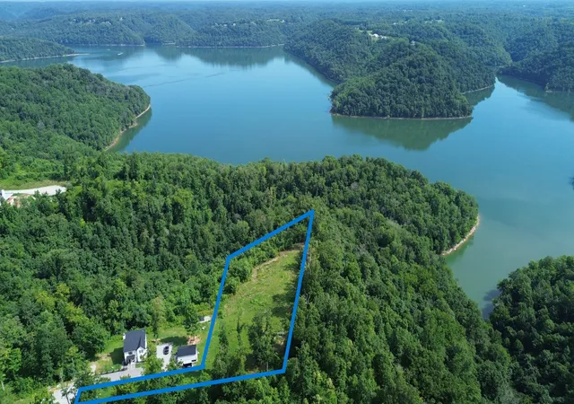 1st image of 0 Water Ridge Dr, Sparta, TN 38583 | MLS# 3247945