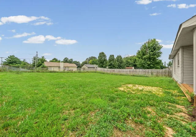 25th image of 1874 Crestmont Ct, Clarksville, TN 37042 | MLS# 3250872