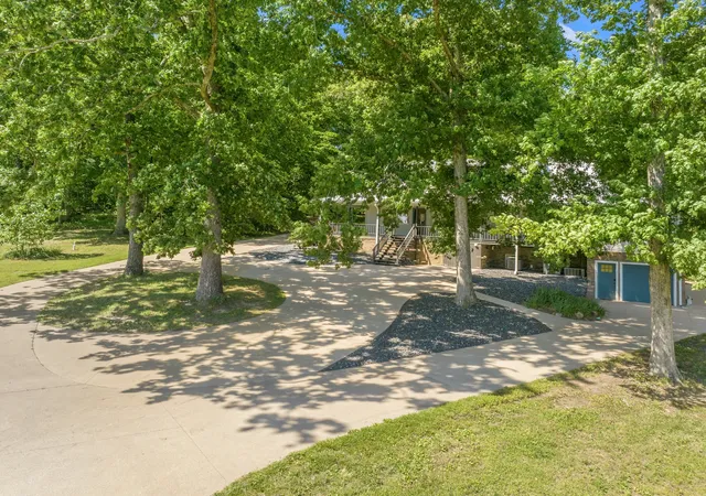 Photo 3 of Single family home for sale at 55 Bell Ln, Paris, TN 38242 | MLS# 3247627 | Listing updated on 2026-10-05