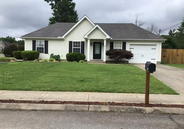 Photo 1 of Single family home for sale at 2011 Rindle Ct, Murfreesboro, TN 37129 | MLS# 3593070 | Listing updated on 2026-09-29
