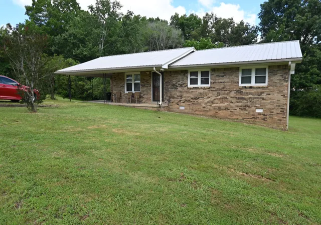 Homes for sale in Parsons, TN | 65 Glen Rich Dr, Parsons, TN 38363 | MLS# 3251916