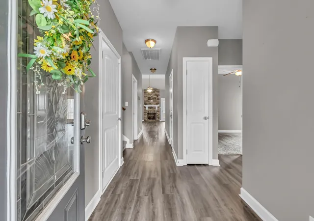 Photo 2 of Single family home for sale at 1132 Christian James Dr, Clarksville, TN 37043 | MLS# 3263020 | Listing updated on 2026-09-23