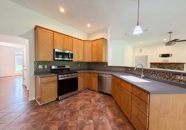2nd image of 1027 Countess Ln, Spring Hill, TN 37174 | MLS# 3247648