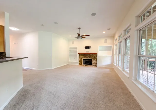 3rd image of 1027 Countess Ln, Spring Hill, TN 37174 | MLS# 3247648