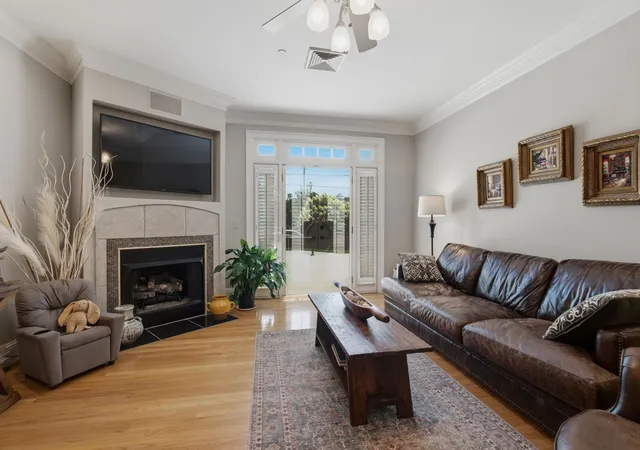 Photo 3 of Condo for sale at 4000 W End Ave #101, Nashville, TN 37205 | MLS# 3248745 | Listing updated on 2026-08-29