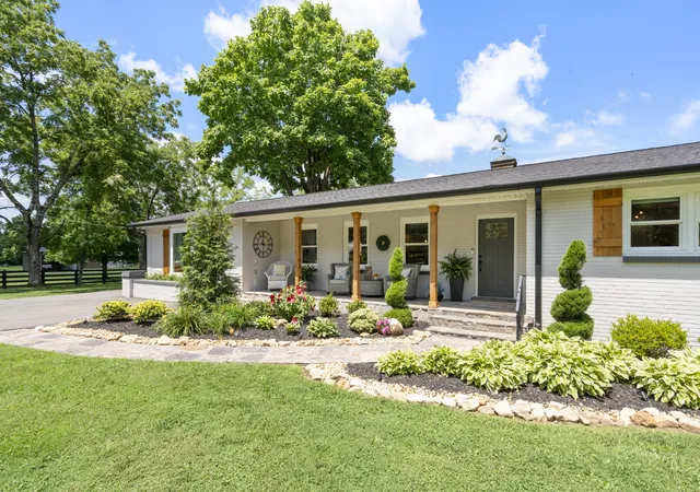 3rd image of 904 Hwy 48 S, Dickson, TN 37055 | MLS# 3247802