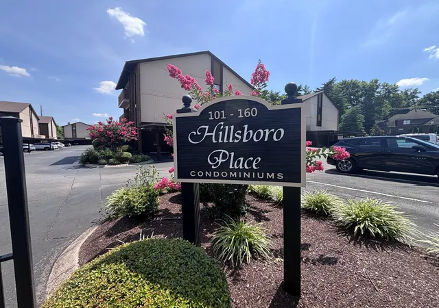 Photo 2 of Sale Pending at 136 Hillsboro Pl, Nashville, TN 37215 | MLS# 3285823 | Listing updated on 2026-08-20