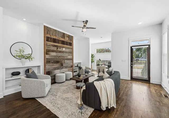 Photo 1 of Townhouse for sale at 2403a Branch St, Nashville, TN 37216 | MLS# 3247722 | Listing updated on 2026-10-08