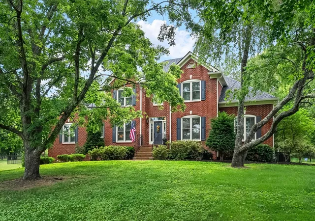 Homes for sale in Brentwood, TN | 1510 Knox Valley Dr, Brentwood, TN 37027 | MLS# 3248395