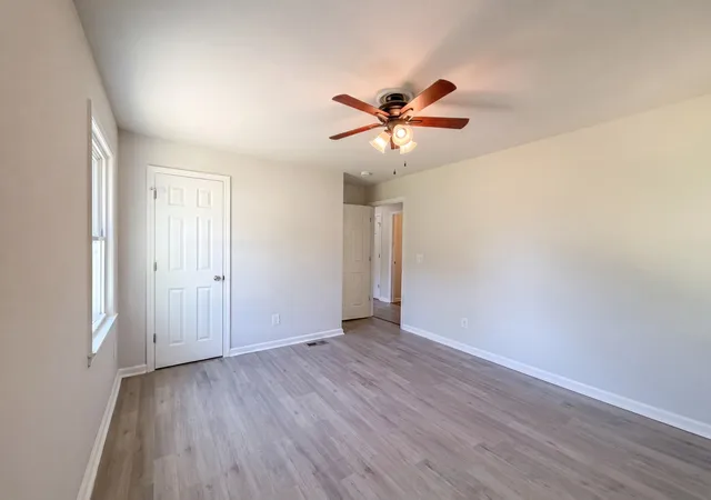 18th image of 1036 E Commerce St, Lewisburg, TN 37091 | MLS# 3247690