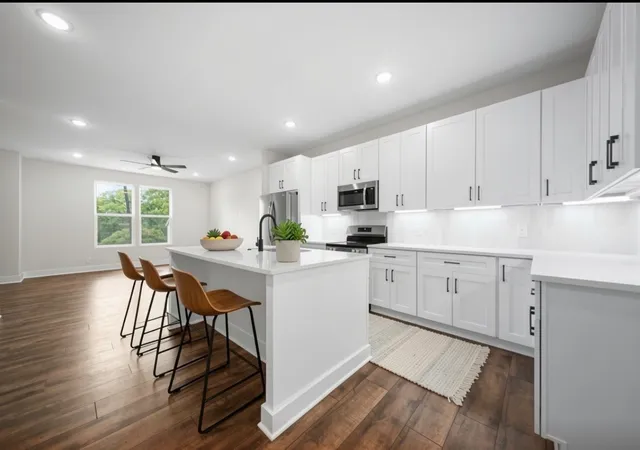 Photo 3 of Single family home for sale at 4929 Leesa Ann Ln, Hermitage, TN 37076 | MLS# 3247764 | Listing updated on 2026-10-08