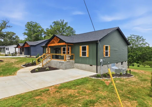 3rd image of 214 Twin Oaks Rd, Mc Minnville, TN 37110 | MLS# 3247769