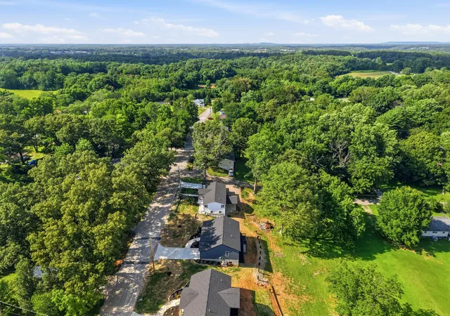 Photo 29 of Single family home for sale at 216 Twin Oaks Rd, Mc Minnville, TN 37110 | MLS# 3247781 | Listing updated on 2026-08-21