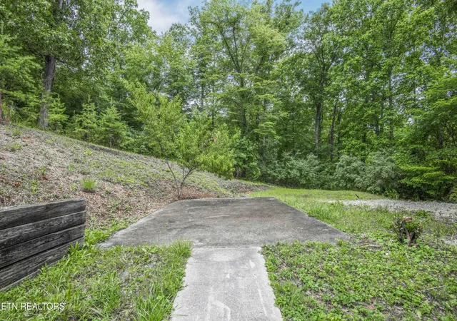 Homes for sale in Jacksboro, TN | 285 Vanover Lane, Jacksboro, TN 37757 | MLS# 3247773