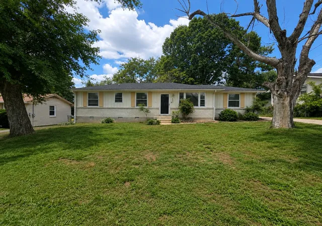 3rd image of 4852 Everest Dr, Old Hickory, TN 37138 | MLS# 3247824